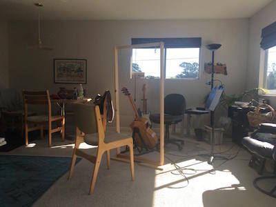 Dave Byron Guitar Lessons has a safe lesson space allowing for social distancing to comply with Covid 19 restrictions